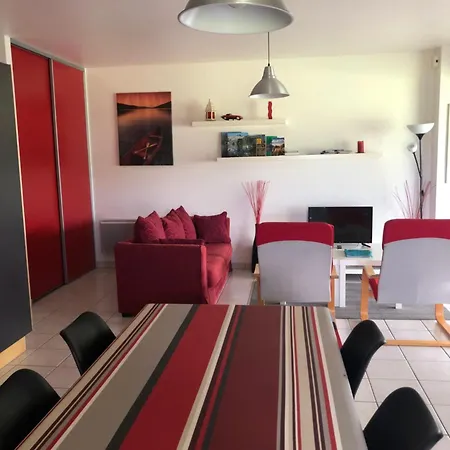 Etcharnia * Larceveau-Arros-Cibits